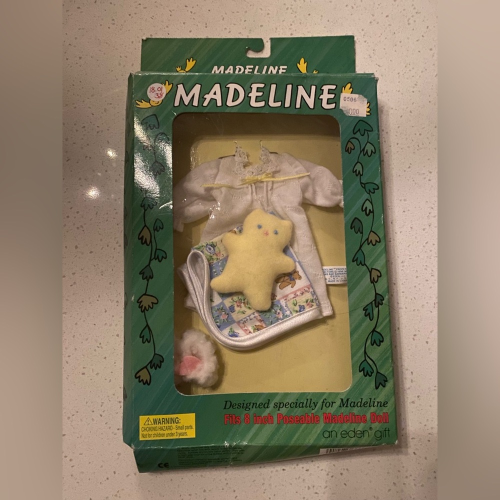 Madeline Doll Outfit with Yellow Star Plush